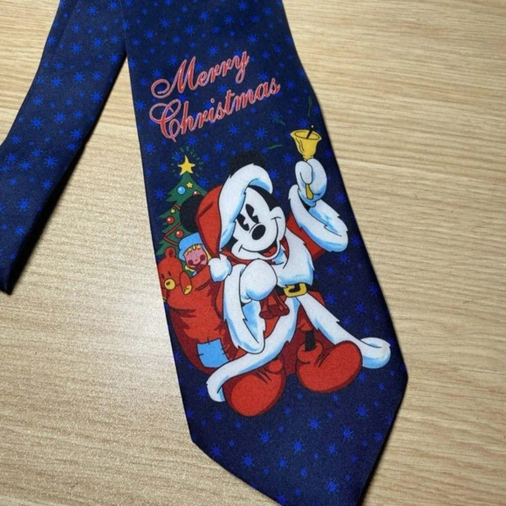 DISNEY Mickey Mouse Santa Claus Christmas Tie Holiday‎ Novelty Neck Tie